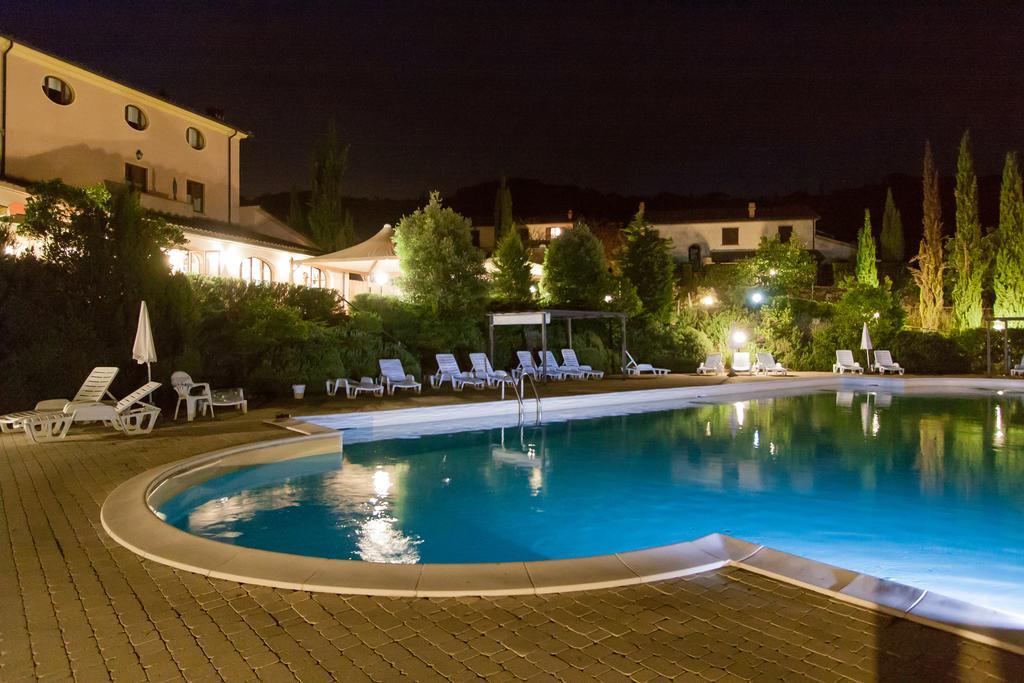 Residence Il Granaio Riparbella Eksteriør billede