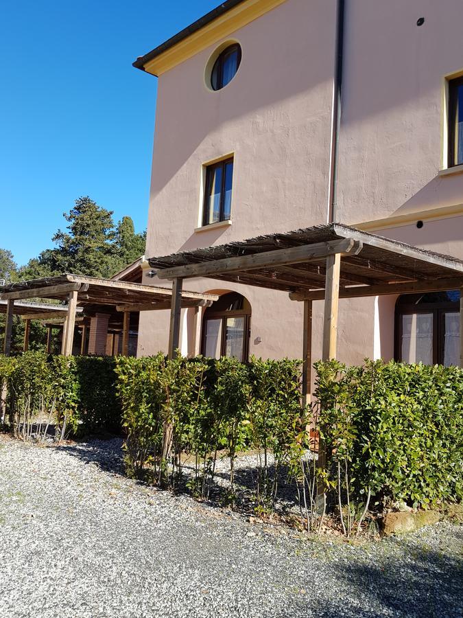 Residence Il Granaio Riparbella Eksteriør billede